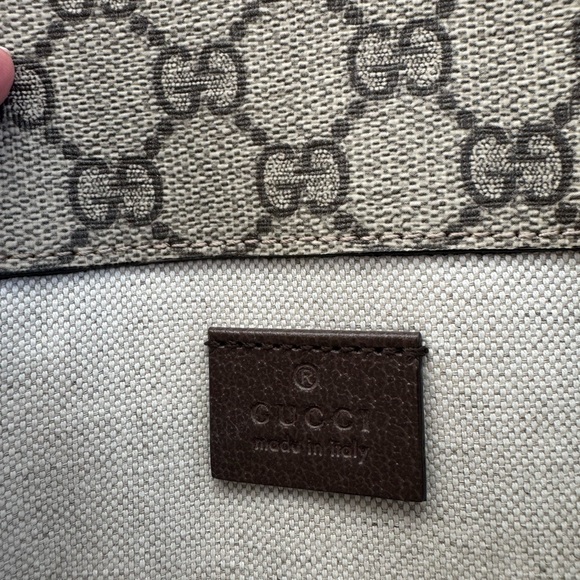 Gucci Brown GG Supreme Canvas Neo Vintage Belt Bag - Picture 3 of 6